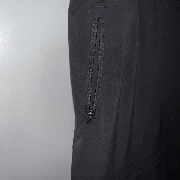 Athleta Hiking Pants Zip Off Legs Nylon Women Black Size 16 Utility Work Cargo - Picture 6 of 10